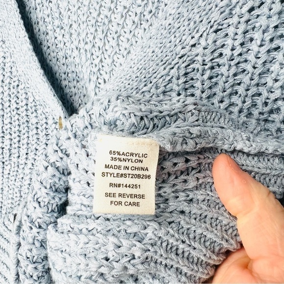 Moon and Madison Cropped Chunky Knit Button Up Cropped Cardigan Size Large - Picture 7 of 11